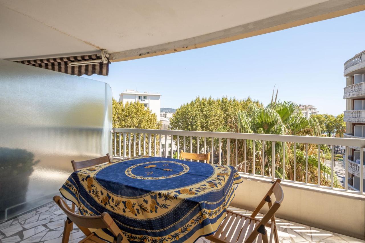 Greeter-Appartement Lumineux Avec Vue Sur La Mer Ница Екстериор снимка
